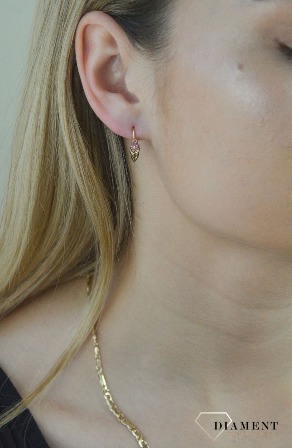 Złote kolczyki dla dziewczynki 585 'Różowy kwiat' KL 11342B.jpg